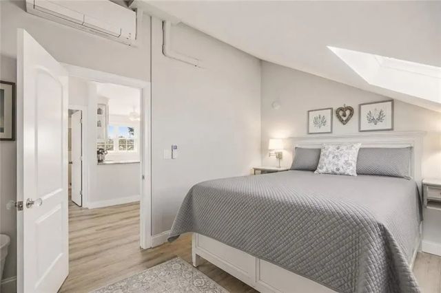 419 Broadway 5, Newport, RI 02840