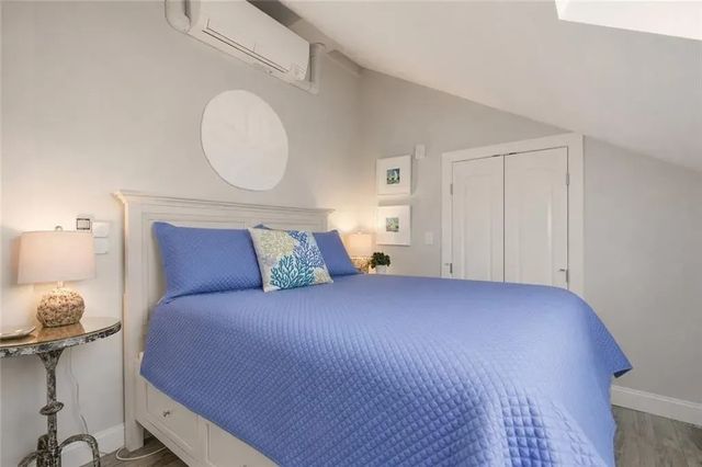 419 Broadway 5, Newport, RI 02840
