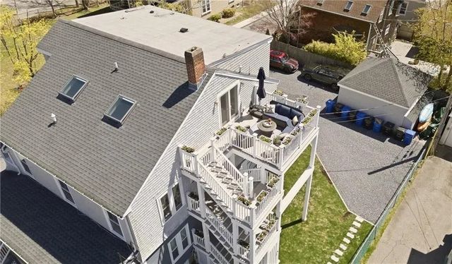 419 Broadway 5, Newport, RI 02840
