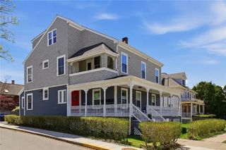 419 Broadway 5, Newport, RI 02840
