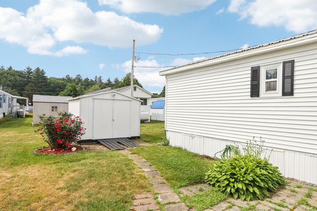 51 Bell Drive, Salem, NH 03079