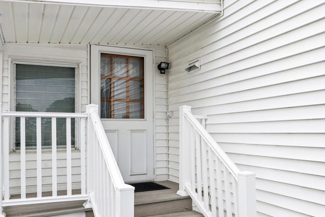 51 Bell Drive, Salem, NH 03079