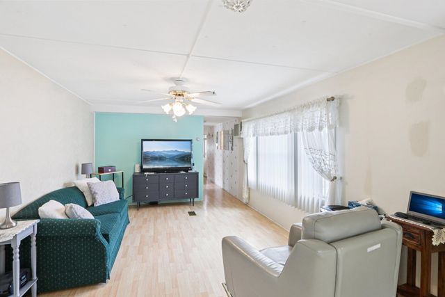 51 Bell Drive, Salem, NH 03079