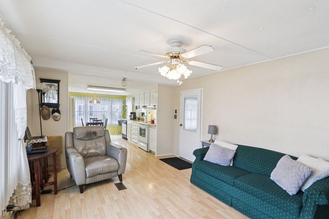 51 Bell Drive, Salem, NH 03079
