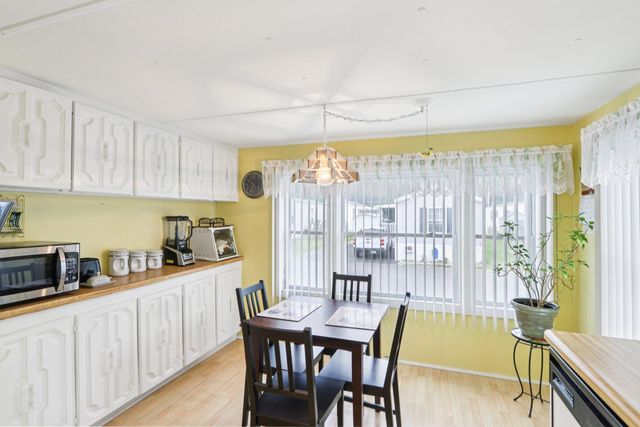 51 Bell Drive, Salem, NH 03079
