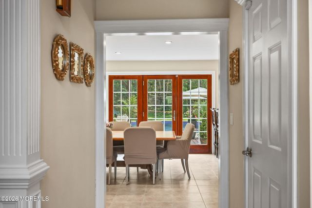 10 Country Club Lane, Marlboro, NJ 07746