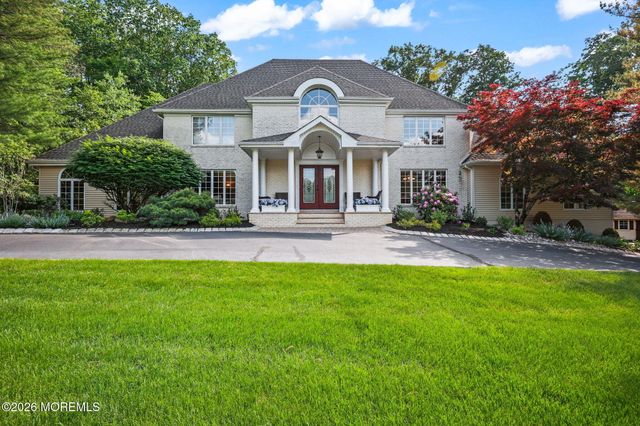 10 Country Club Lane, Marlboro, NJ 07746