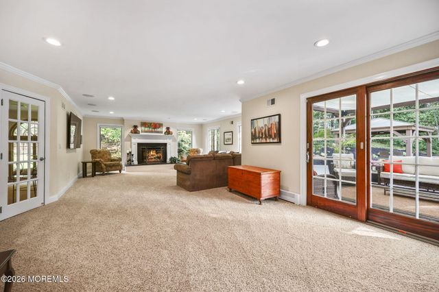 10 Country Club Lane, Marlboro, NJ 07746
