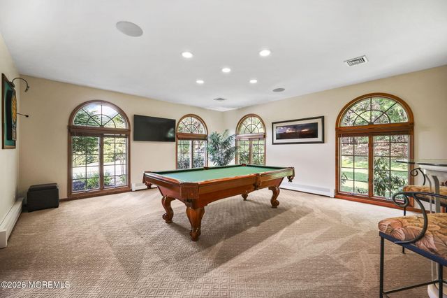 10 Country Club Lane, Marlboro, NJ 07746
