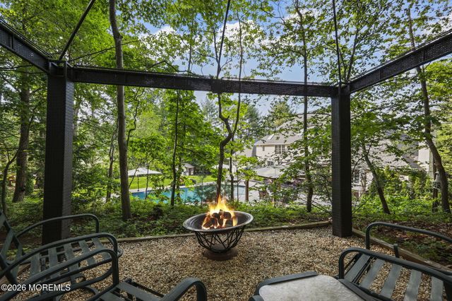 10 Country Club Lane, Marlboro, NJ 07746