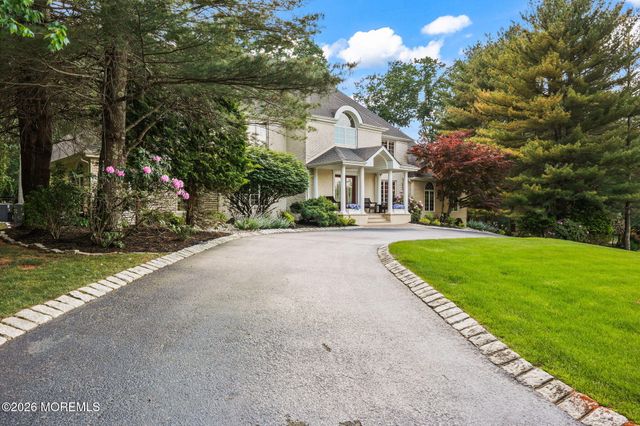 10 Country Club Lane, Marlboro, NJ 07746