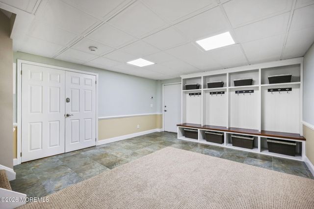 10 Country Club Lane, Marlboro, NJ 07746
