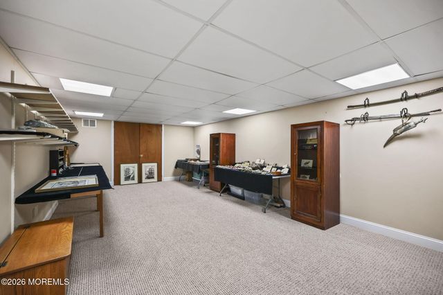 10 Country Club Lane, Marlboro, NJ 07746