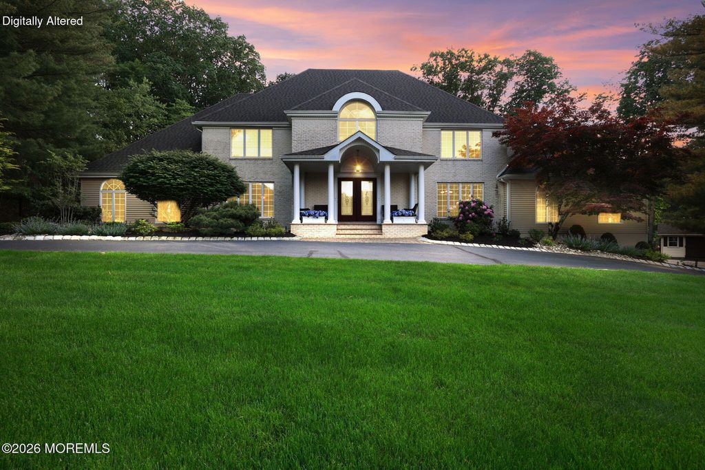 10 Country Club Lane, Marlboro, NJ 07746