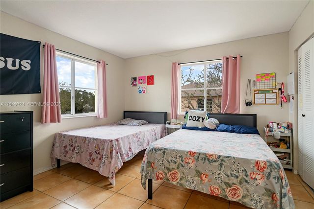 19620 SW 103rd Ct 1-1, Cutler Bay, FL 33157