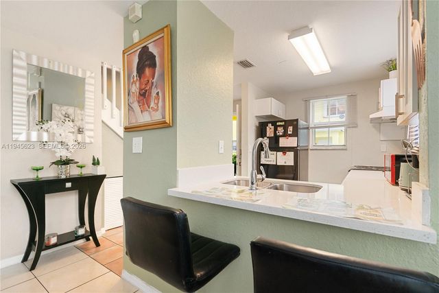 19620 SW 103rd Ct 1-1, Cutler Bay, FL 33157