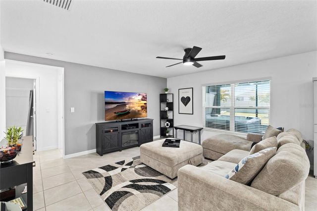 16507 WINDMILL FORGE PASS, Wimauma, FL 33598