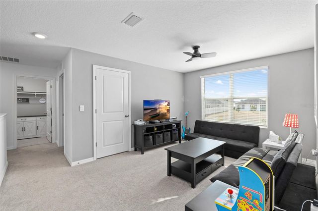 16507 WINDMILL FORGE PASS, Wimauma, FL 33598