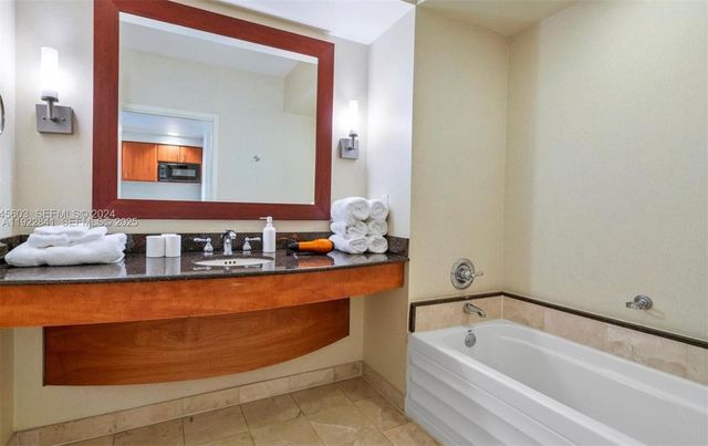 18001 Collins Avenue 717, Sunny Isles Beach, FL 33160