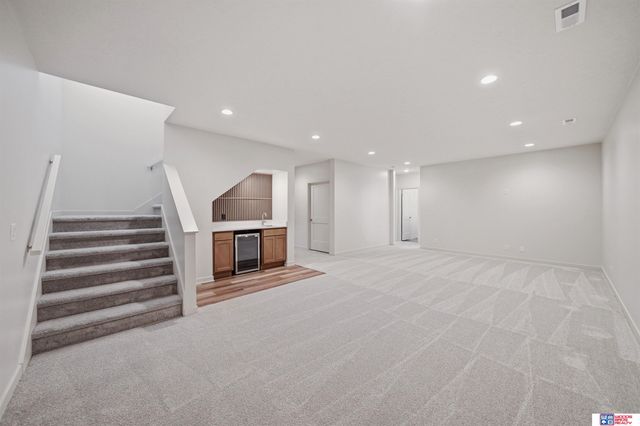 9229 S 80th Street, Lincoln, NE 68516