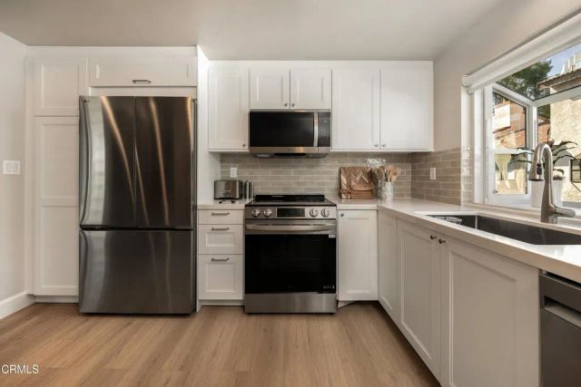 21500 Califa Street 143, Woodland Hills, CA 91367