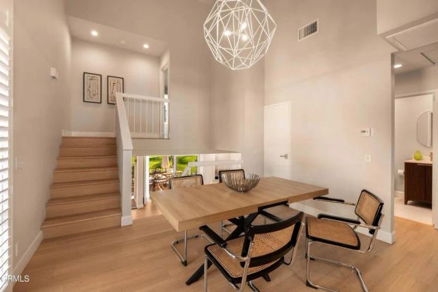 21500 Califa Street 143, Woodland Hills, CA 91367