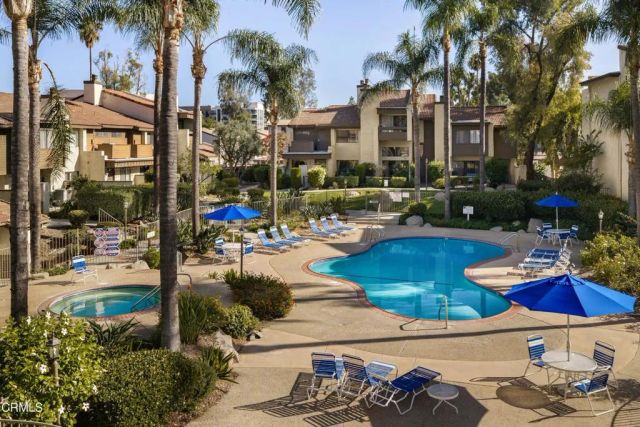 21500 Califa Street 143, Woodland Hills, CA 91367