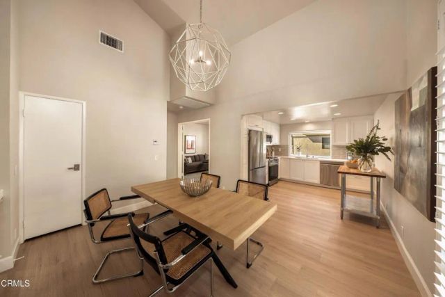 21500 Califa Street 143, Woodland Hills, CA 91367