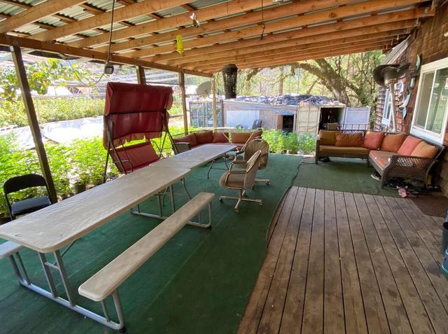 3814 Thomas Road, Miranda, CA 95553