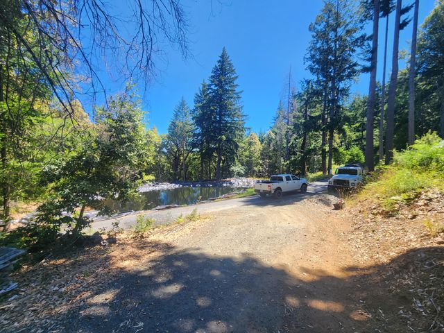 3814 Thomas Road, Miranda, CA 95553