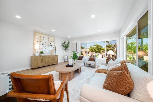 4434 W 59th, Los Angeles, CA 90043