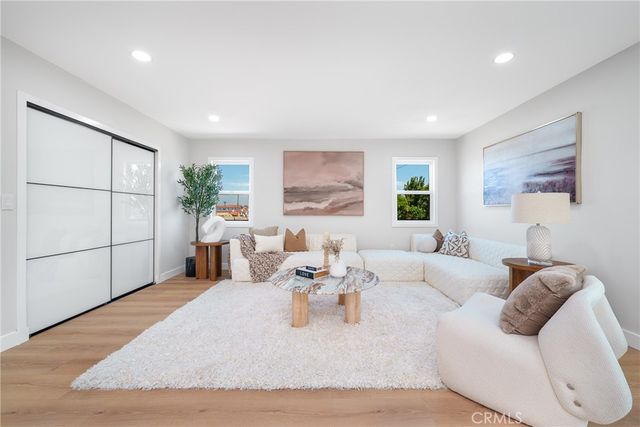 4434 W 59th, Los Angeles, CA 90043