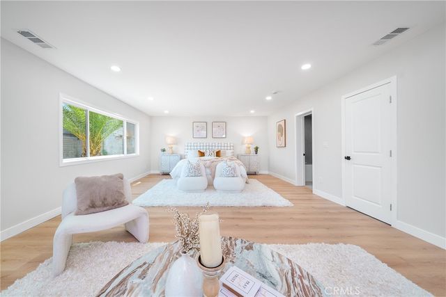 4434 W 59th, Los Angeles, CA 90043