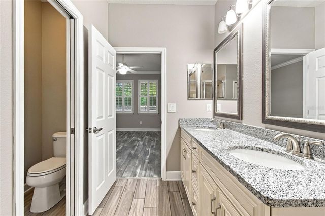 8021 WHITETAIL DEER WAY, Tampa, FL 33635