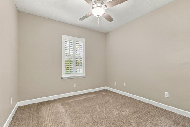 8021 WHITETAIL DEER WAY, Tampa, FL 33635
