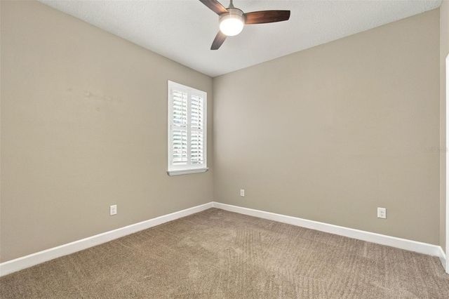 8021 WHITETAIL DEER WAY, Tampa, FL 33635