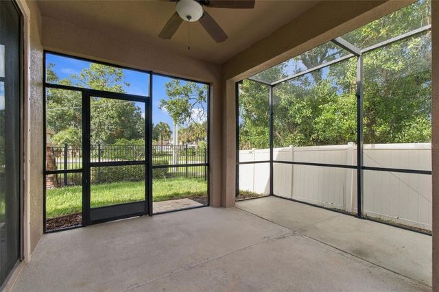 8021 WHITETAIL DEER WAY, Tampa, FL 33635