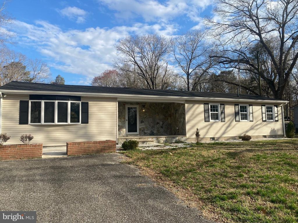 24247 OLD MEADOW RD, Seaford, DE 19973