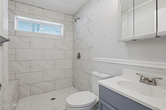 865 COLE Road, Jacksonville, FL 32218