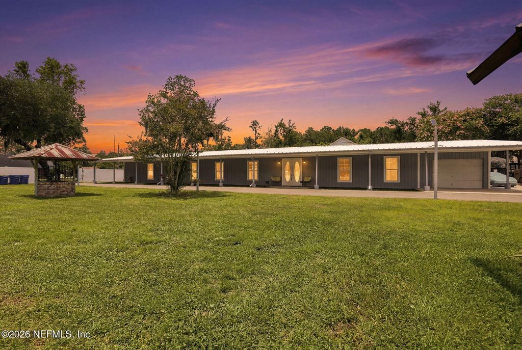 865 COLE Road, Jacksonville, FL 32218