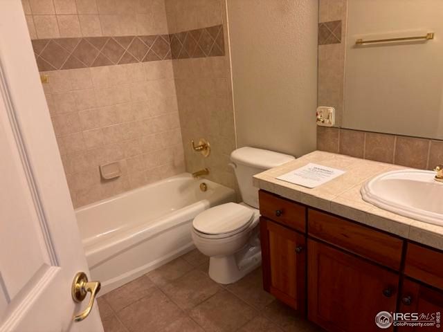 3323 Costanita St, Evans, CO 80634