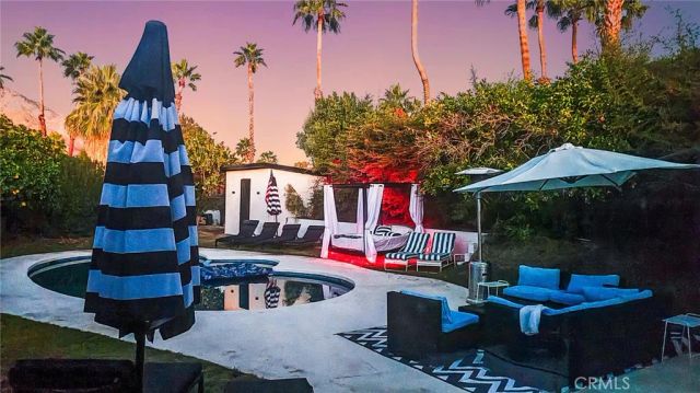 951 N Camino Condor, Palm Springs, CA 92262