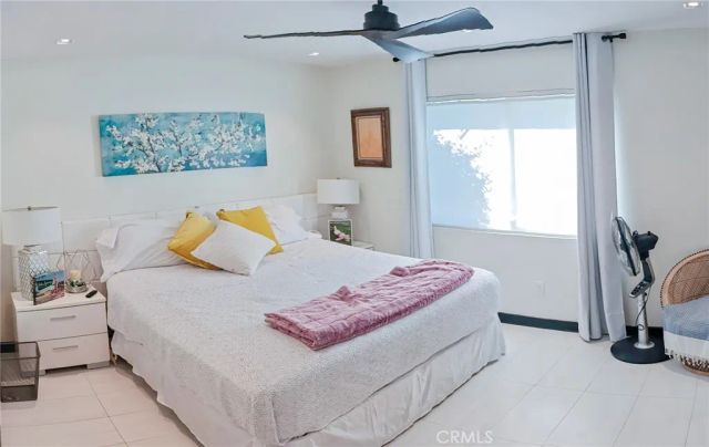 951 N Camino Condor, Palm Springs, CA 92262