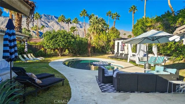951 N Camino Condor, Palm Springs, CA 92262