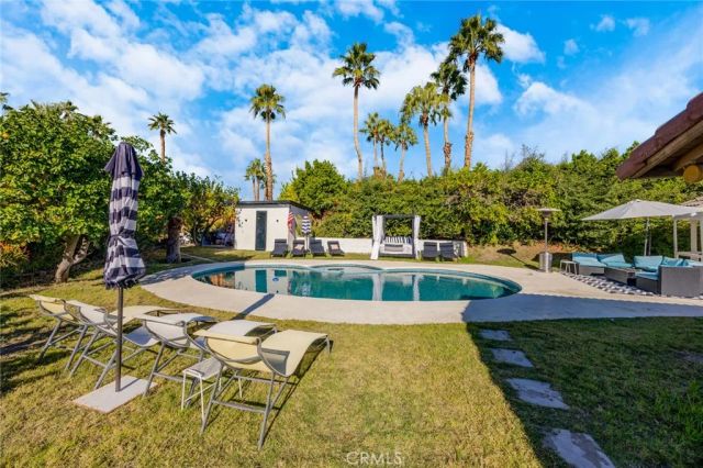 951 N Camino Condor, Palm Springs, CA 92262