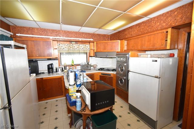 2064 W 44th Street, Cleveland, OH 44113