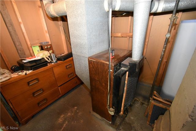 2064 W 44th Street, Cleveland, OH 44113