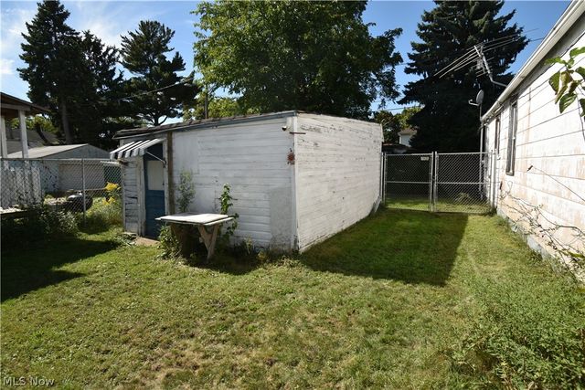 2064 W 44th Street, Cleveland, OH 44113