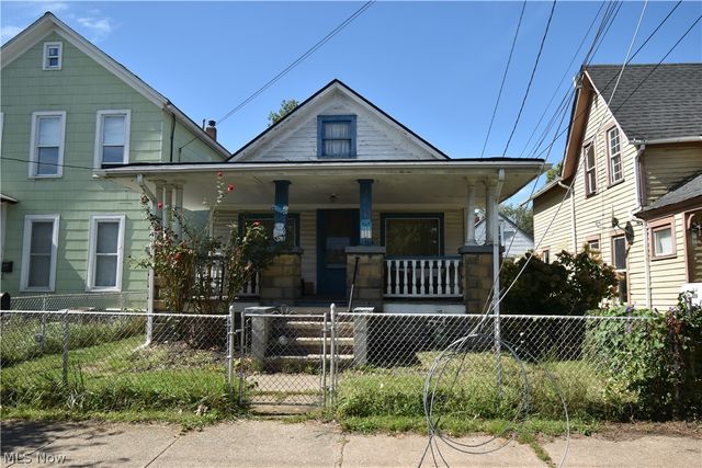 2064 W 44th Street, Cleveland, OH 44113