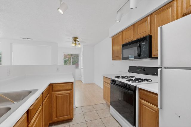 4701 Morris Street NE APT 1904, Albuquerque, NM 87111